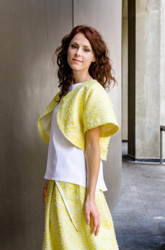 A-line Cropped Top in White Pique is your wardrobe staple item and is just so easy to style with any silhouette bottom or a jacket on top.