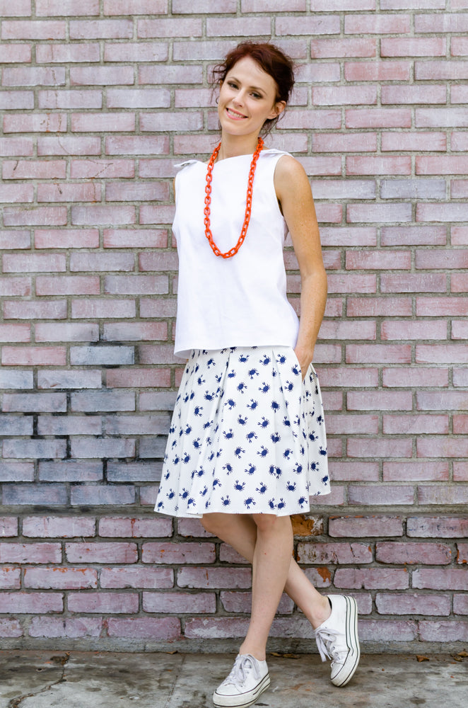 Women's Summer Box Pleated Skirt to Love with Pockets in Navy Crab